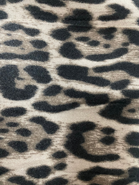 Animal Print Scarf (Ivory)